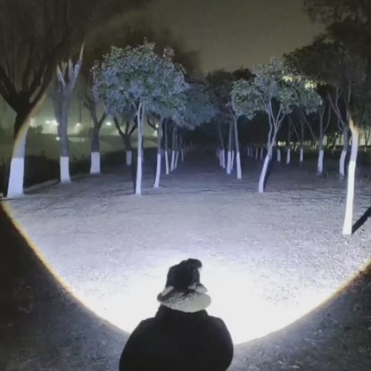 TrailTorch - Ultra snažna punjiva baterijska lampa